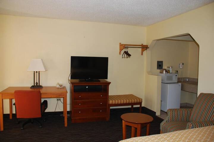 Room 7 of 17
