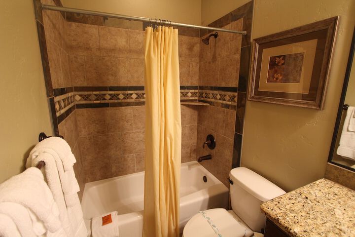 Room 14 of 24