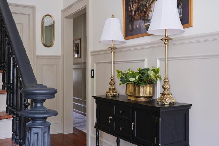 111 Waldburg street Beautifully Renovated Historic 5 bedroom 5 bath