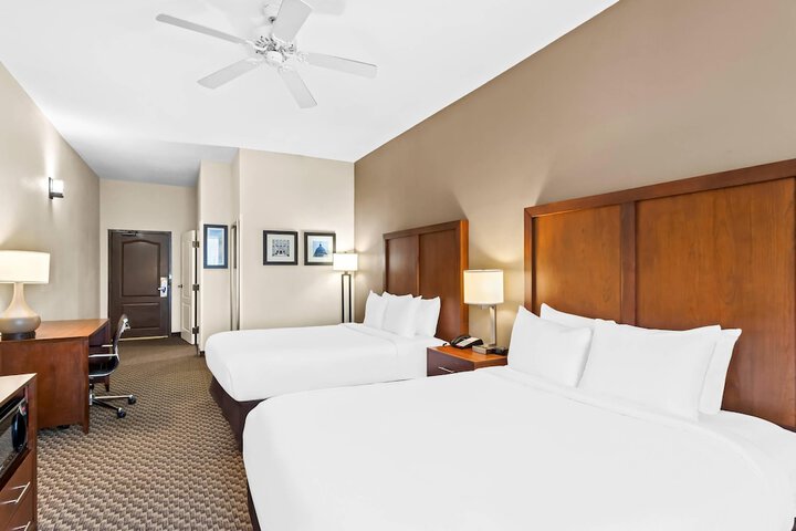 Comfort Inn & Suites Grenada