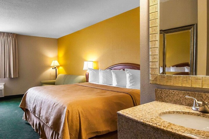 Quality Inn Cairo I-57