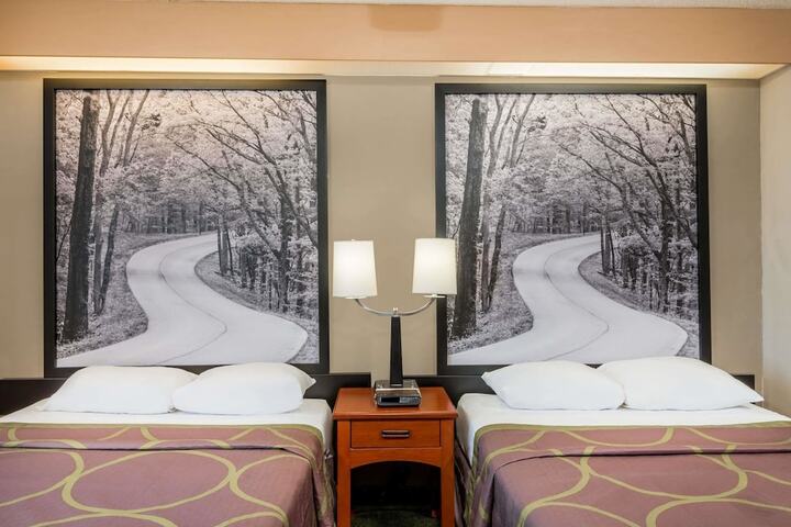 Room 17 of 21
