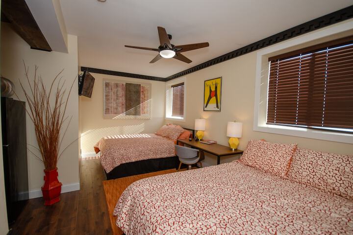 Room 31 of 40