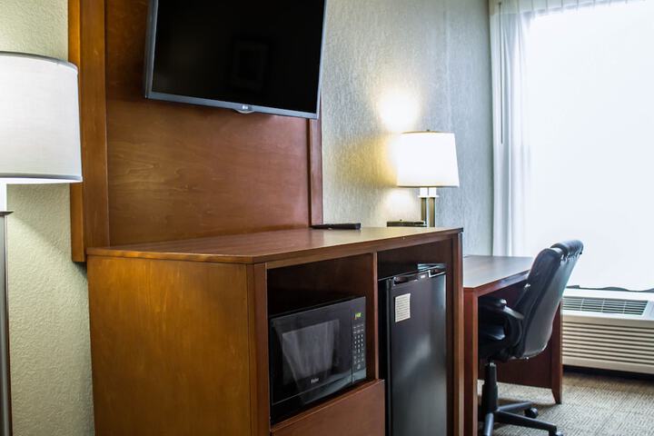 Room 42 of 57