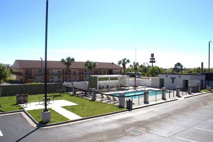 Pool 7 of 62