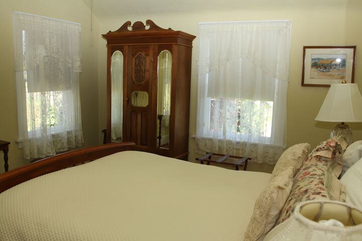 Room 19 of 32