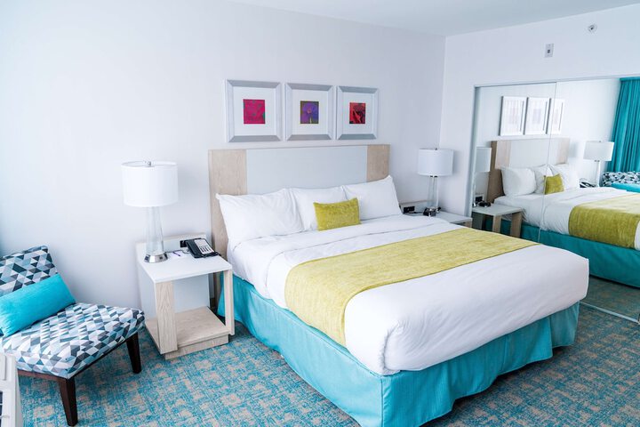 Room 15 of 28