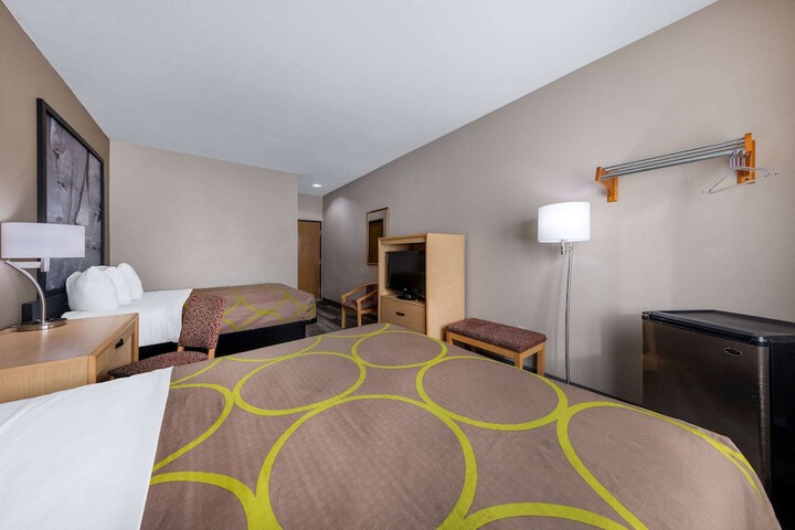 Room 14 of 41