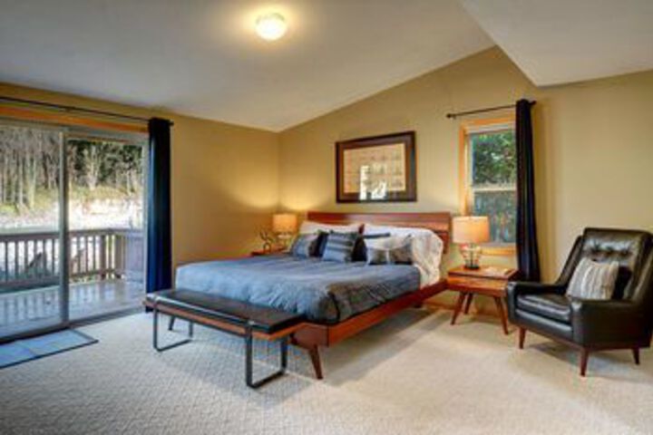 Prospectors Bend - Two Bedroom Home with Hot Tub