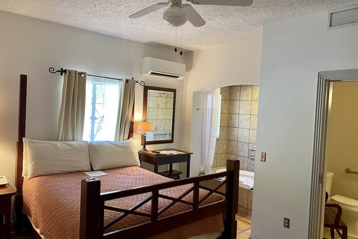 Room 12 of 49
