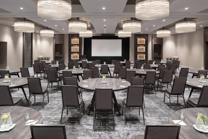The Row Hotel at Assembly Row Autograph Collection
