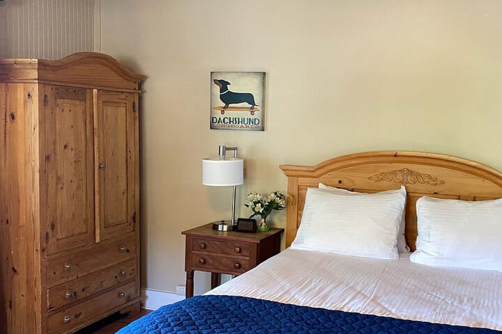 Room 80 of 181