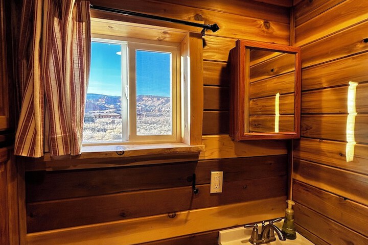 The Rim Rock Inn