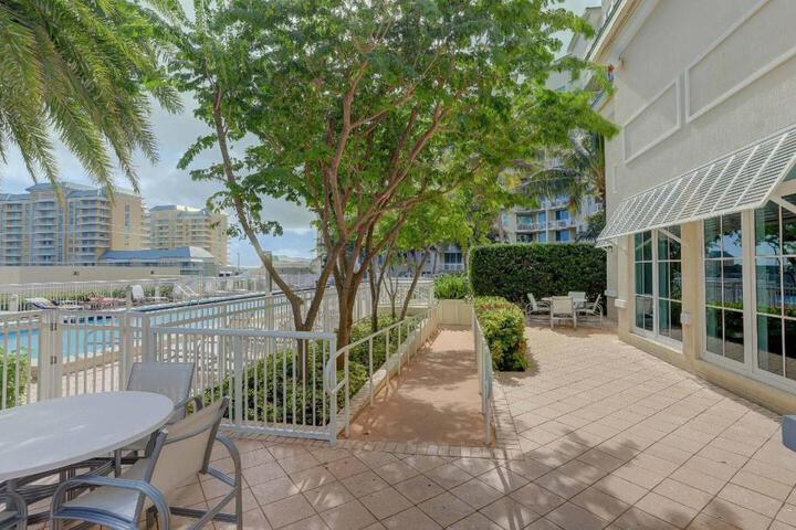 Apartment in Casa Costa condo!Beach pass included