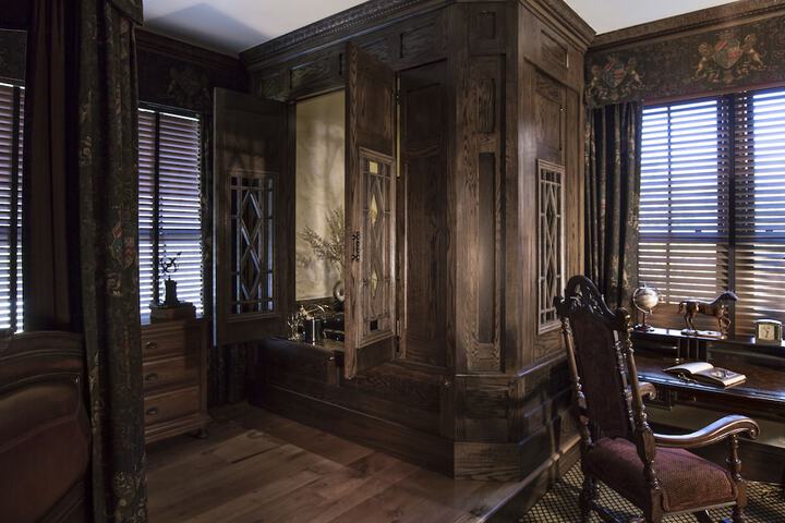 Room 25 of 154