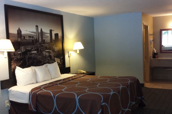 Room 23 of 30