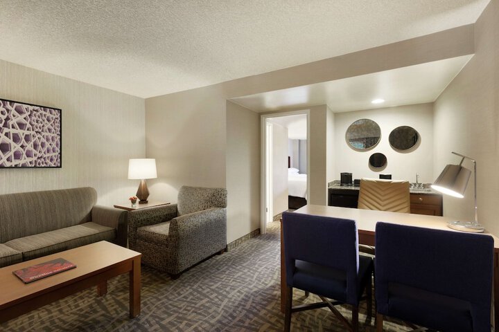 Embassy Suites by Hilton Santa Ana Orange County Airport