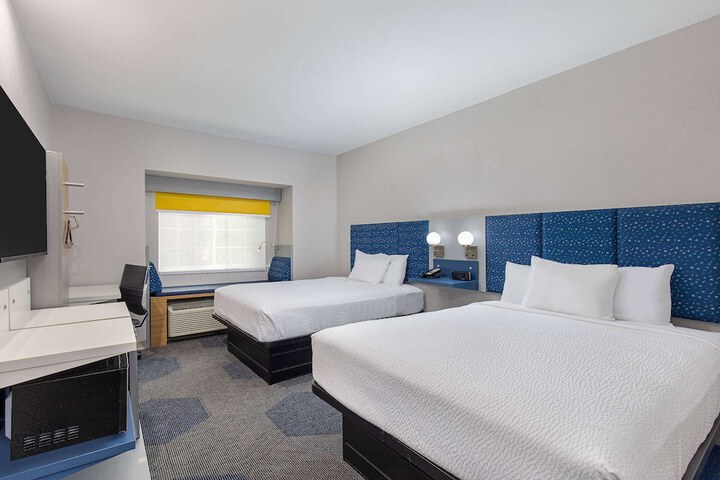 Microtel Inn & Suites by Wyndham Manchester