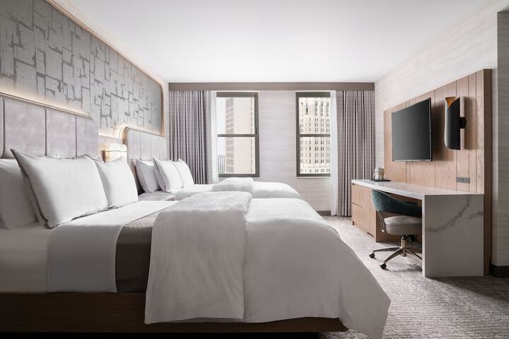 Room 47 of 116