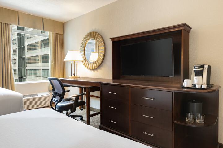 Crowne Plaza Crystal City-Washington D.C. by IHG
