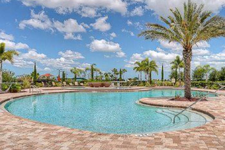 River Strand 06 - 3 Br Home