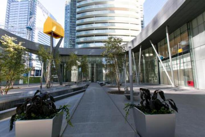 Royal Stays Furnished Apartments Entertainement District