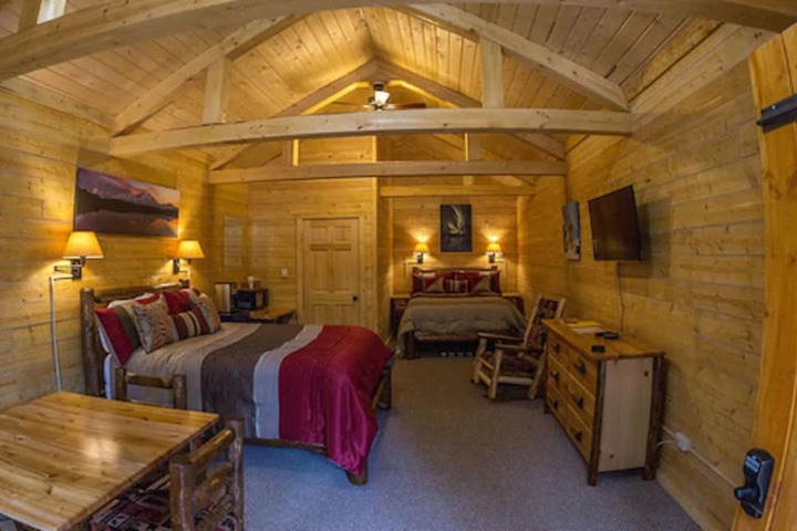 Denali Tri-Valley Cabins
