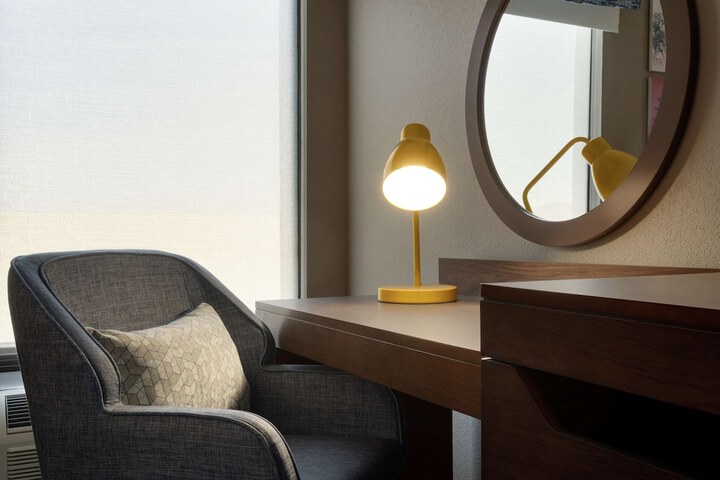 Room 15 of 22