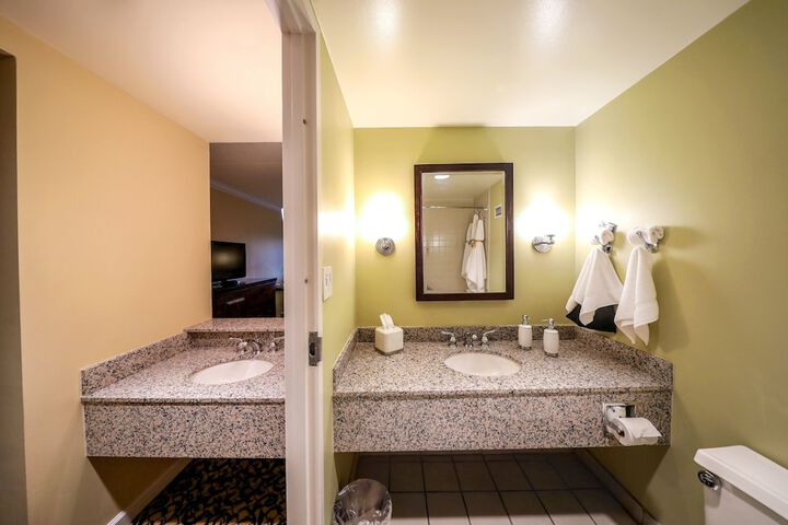 Room 15 of 47