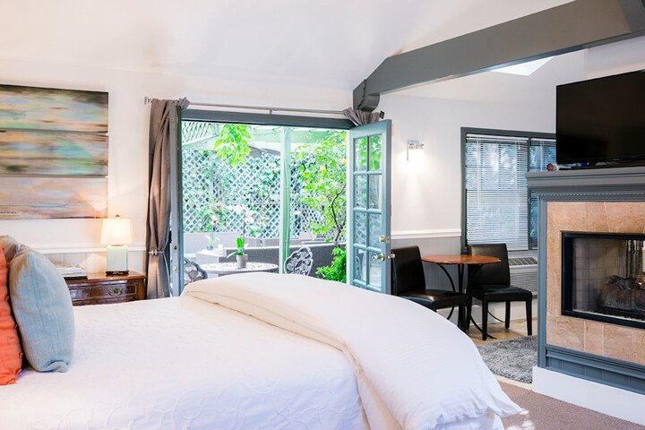 Room 41 of 57