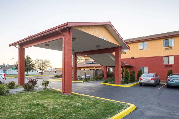 Quality Inn Moses Lake