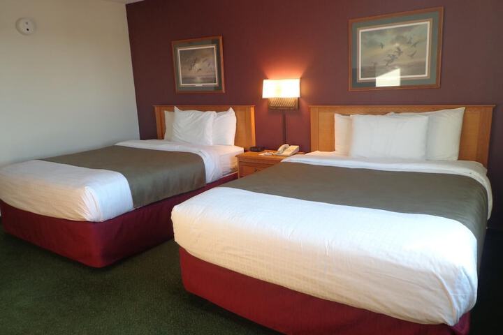 Room 33 of 44