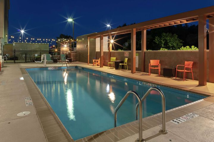 Pool 2 of 26