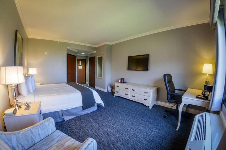 Room 38 of 51