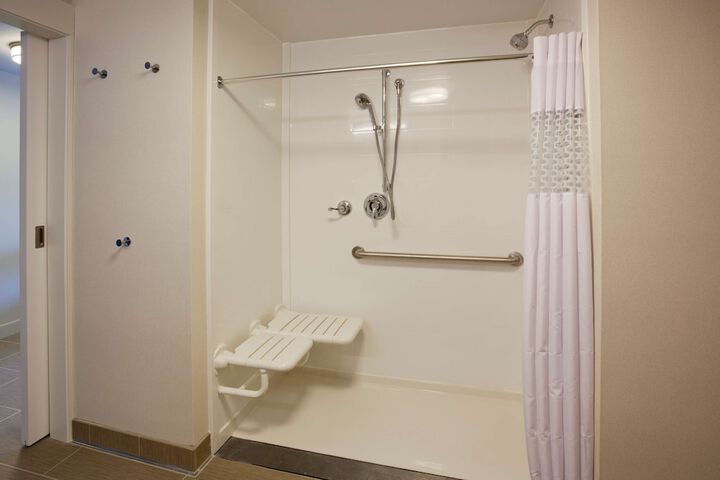 Hampton Inn Spicer Green Lake