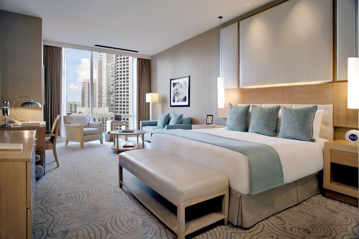 Room 40 of 158