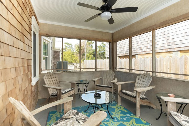 Ocracoke Harbor Inn