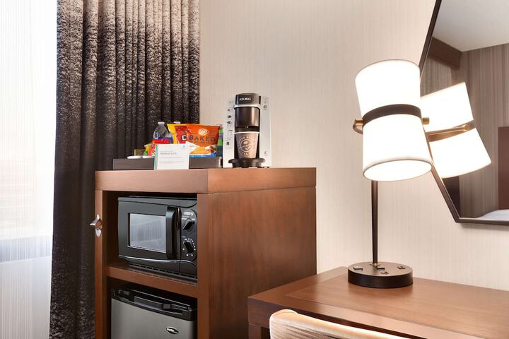 Room 34 of 103