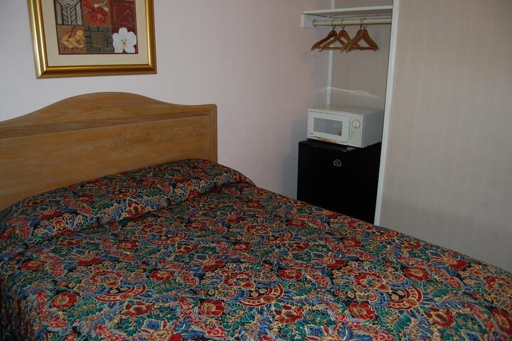 Room 12 of 29