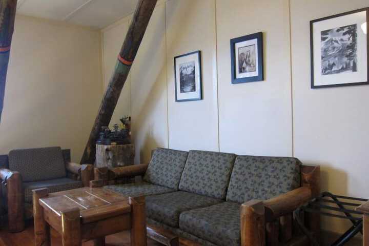 Room 21 of 40