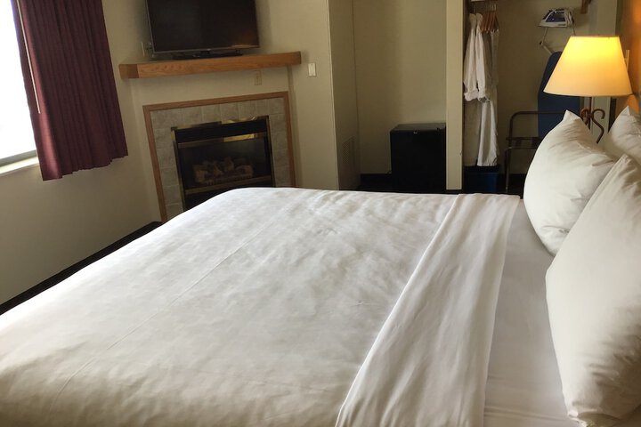 Room 36 of 47