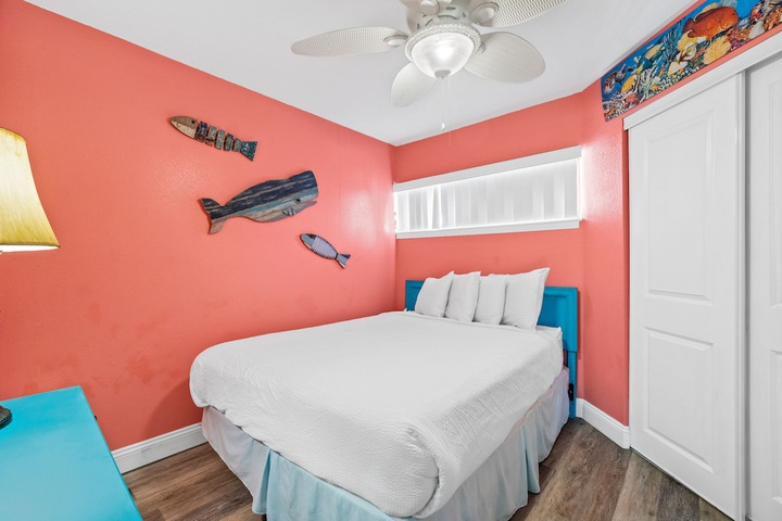 Room 102 of 202