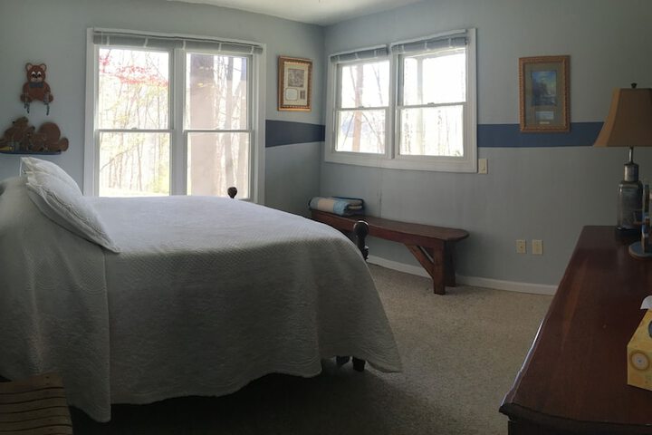 Room 52 of 75