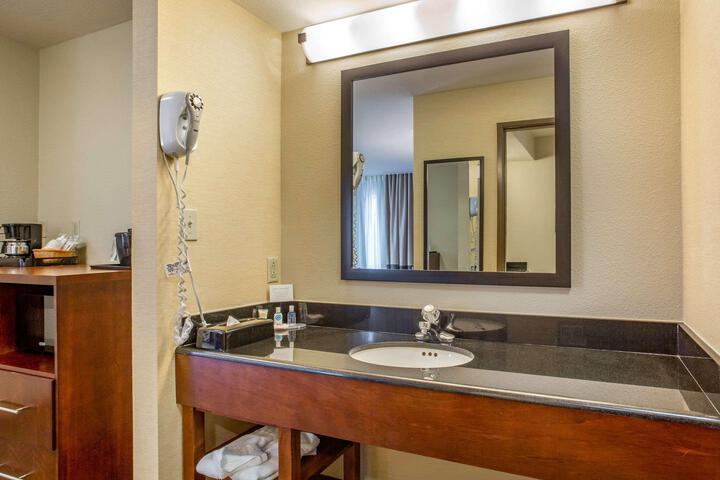 Comfort Inn