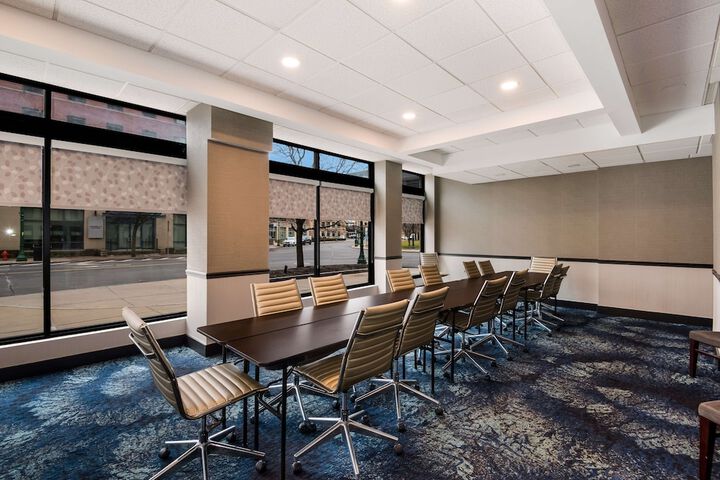 Best Western Syracuse Downtown Hotel and Suites