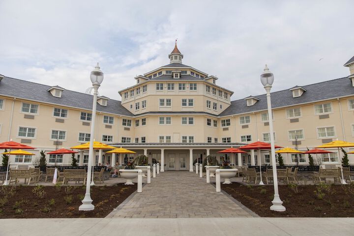 Cedar Points Hotel Breakers