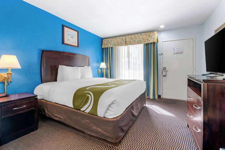 Room 20 of 40