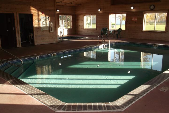 Pool 7 of 38
