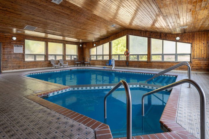 Pool 4 of 40