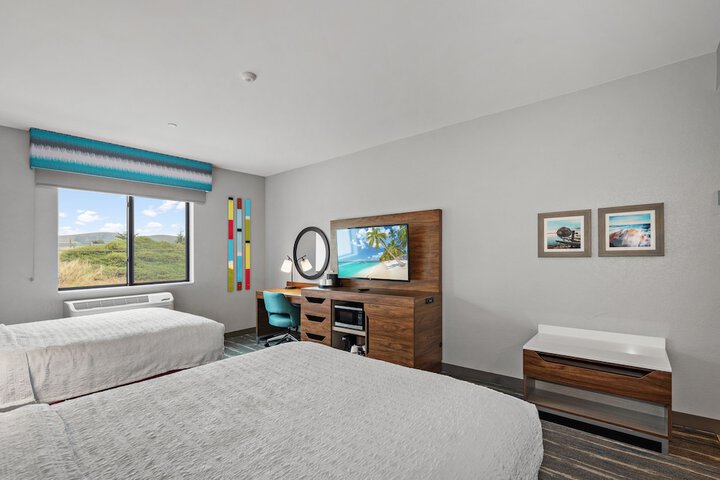 Room 19 of 53